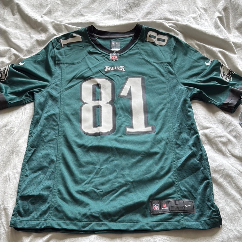 Nike Green Eagles Jersey